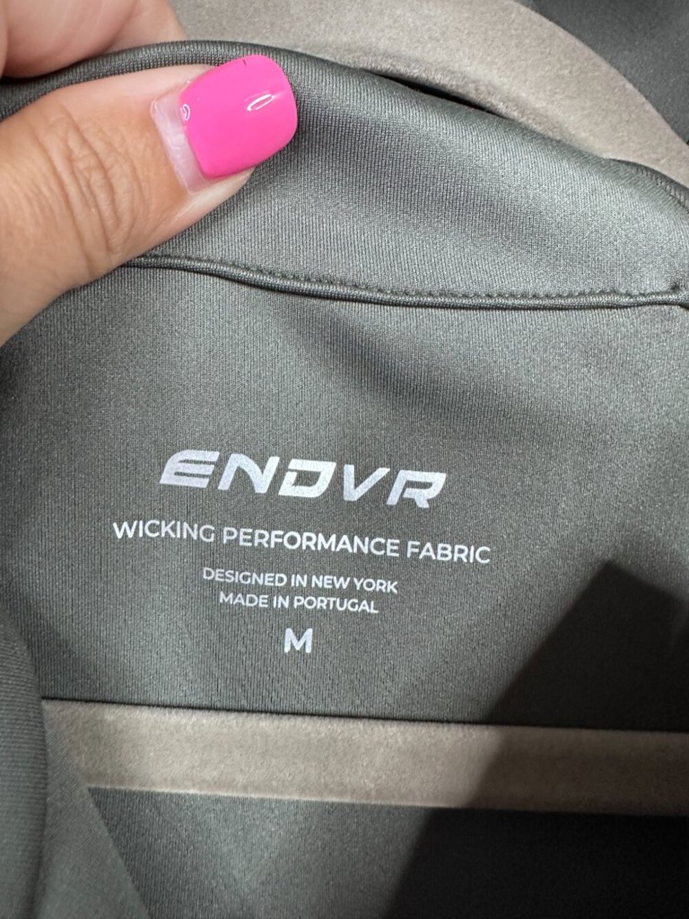 NWT Endeavor Athletic Mens The Dynamic Warmup Hoodie Olive M Cooling Performance - Picture 5 of 9